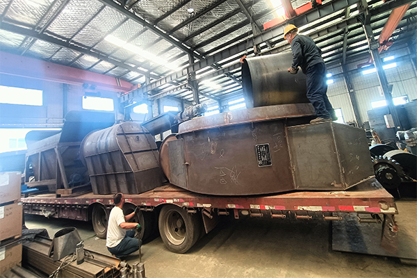 陜西咸陽煤泥烘干機項目裝車發貨