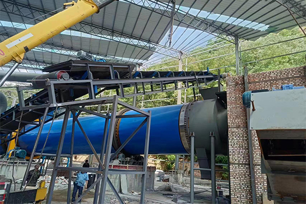 陜西咸陽煤泥烘干機(jī)械項(xiàng)目安裝現(xiàn)場 陜西咸陽煤泥烘干機(jī)械項(xiàng)目安裝現(xiàn)場