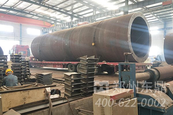 環保煤泥烘干機設備裝車發貨現場